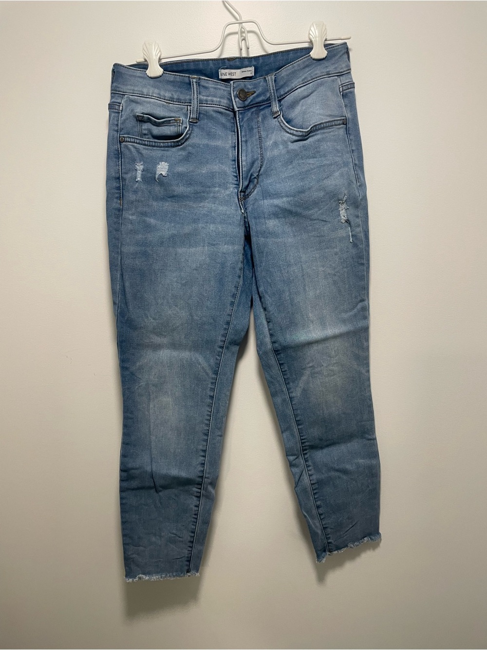 Nine West Light Blue Cropped Distressed Stretch Jeans